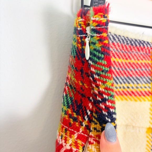 J. Crew Plaid Wool Mini Skirt Women Size 8 Red Green Yellow Fringe Hem - Picture 5 of 6